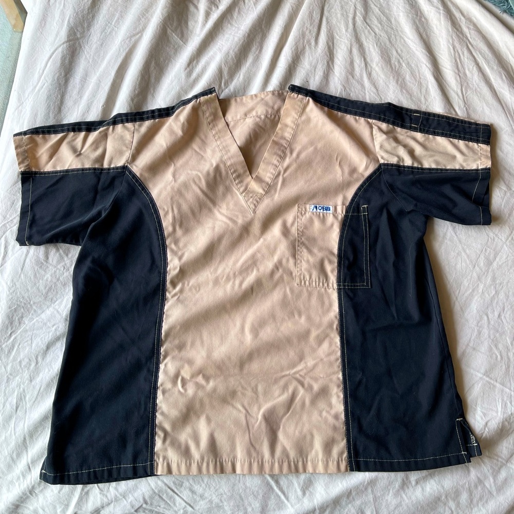 SOLD-Two-Tone Mobb Scrub Top